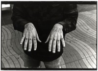 https://www.ed-templeton.com/files/gimgs/th-156_Tattoo hands Barcelona.jpg